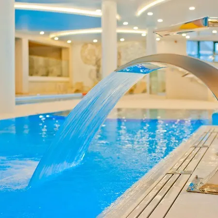 Aqua Apartments-aqua Park, Sauna, Jacuzzi No Limit, Parking Appartement