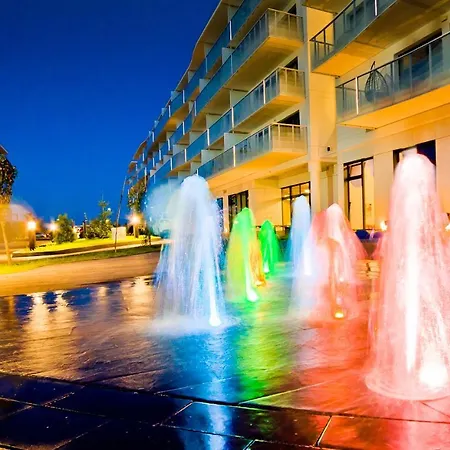 Aqua Apartments-aqua Park, Sauna, Jacuzzi No Limit, Parking Appartement *