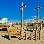 Aqua Apartments-aqua Park, Sauna, Jacuzzi No Limit, Parking דירה *