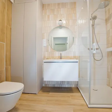 Aqua Apartments-aqua Park, Sauna, Jacuzzi No Limit, Parking * Kolobřeh