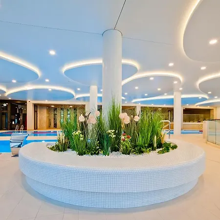 Aqua Apartments-aqua Park, Sauna, Jacuzzi No Limit, Parking Appartement *