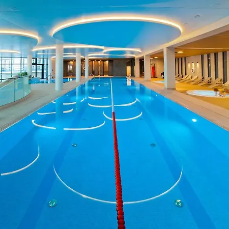 Aqua Apartments-aqua Park No Limit, Parking Apartment