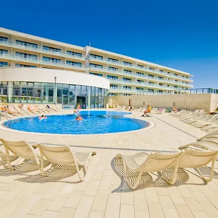 Aqua Apartments-aqua Park, Sauna, Jacuzzi No Limit, Parking Appartement *